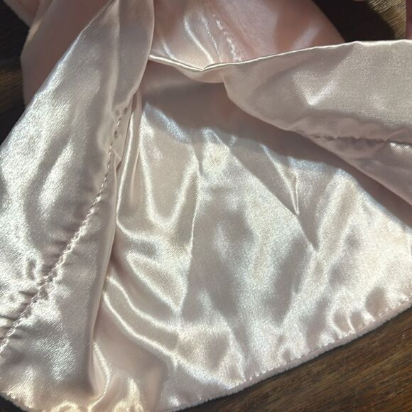 NWOT Bunnies By The Bay Bunny Rabbit Fleece Satin Plush Security Lovey - Picture 5 of 7